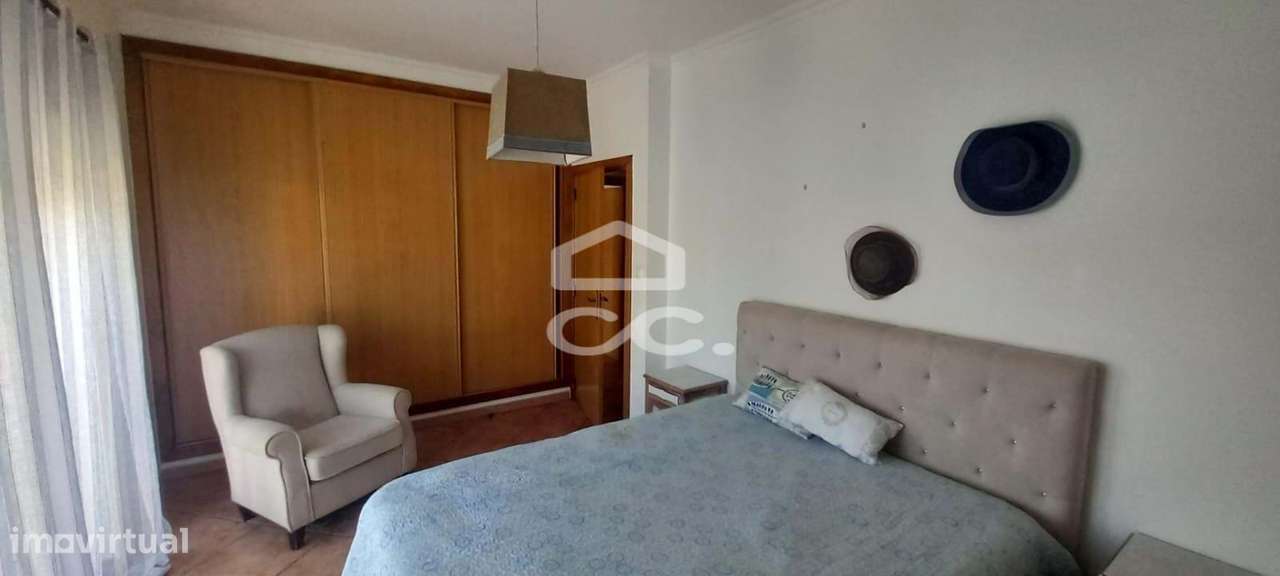 Moradia de 1º andar, boas áreas - Grande imagem: 4/39