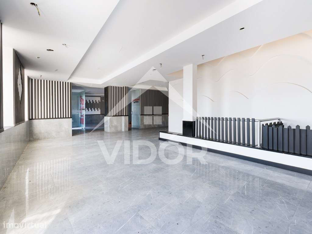 Espaço comercial com 503 m² Leça da Palmeira-9