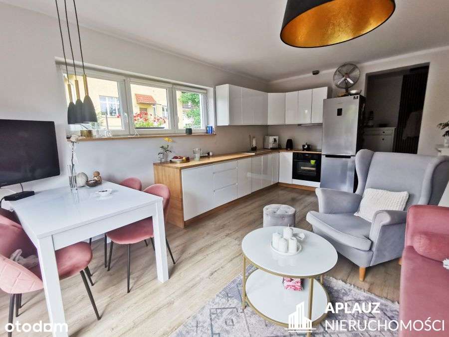 Komfortowy dom z podziałem na dwa mieszkania - świ - Pełny obrazek: 3/19