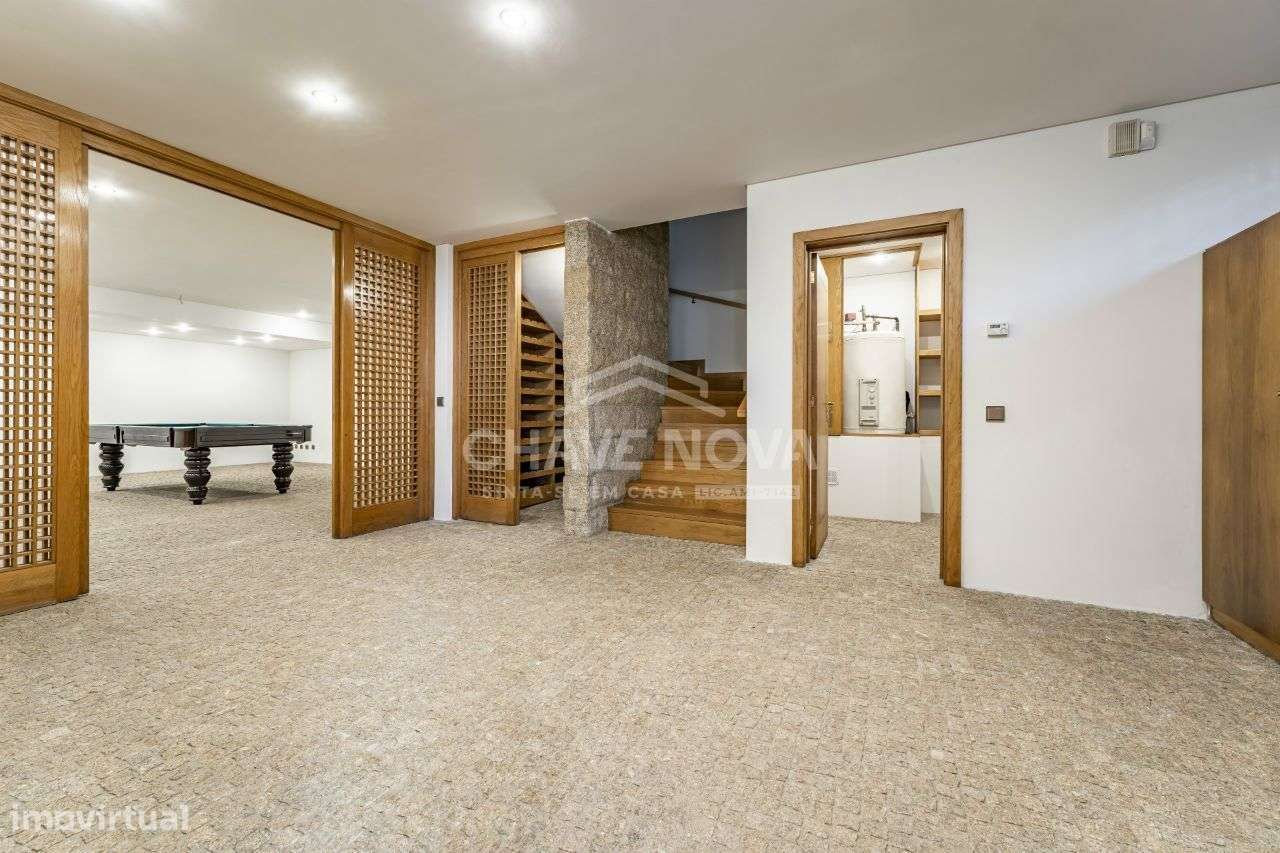 Moradia T4+1 de Luxo em Matosinhos-18