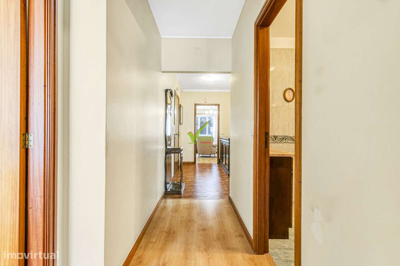 T. 4 com garagem individual - Centro Póvoa de Varzim-13