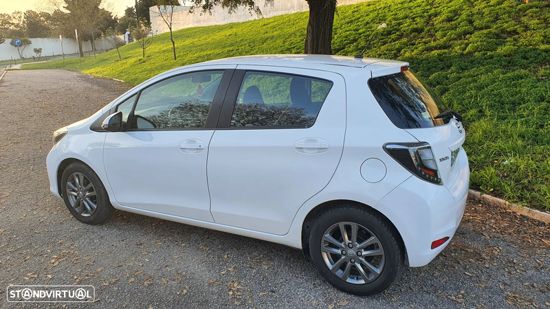 Toyota Yaris 1.4 D-4D Comfort+Navi 99g - 6