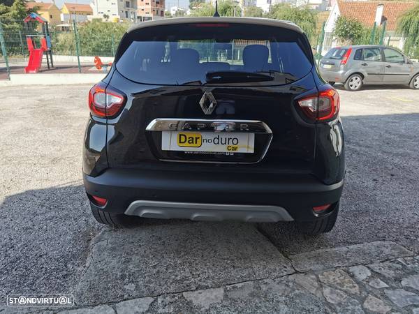 Renault Captur 0.9 TCE Exclusive - 10