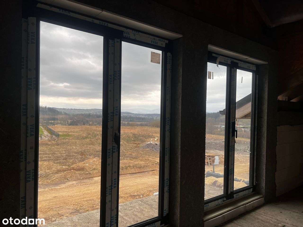 Bliźniak 160 m² na kameralnym osiedlu z widokiem na Karkonosze-13