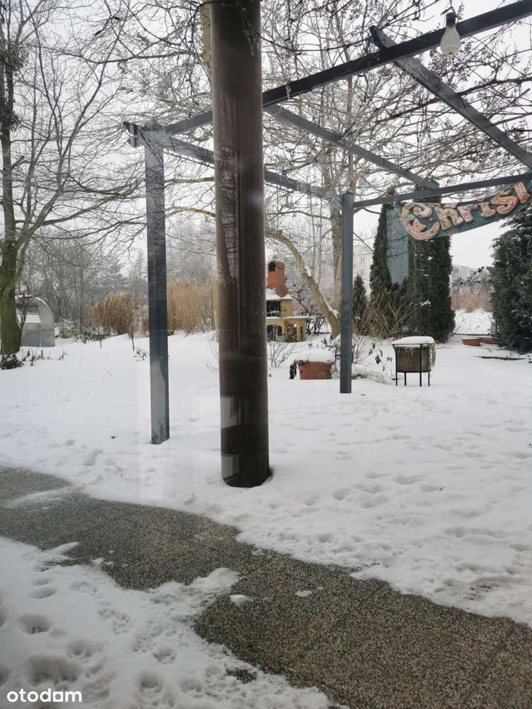 Energooszczędny dom z ogrodem 1000 m²-14