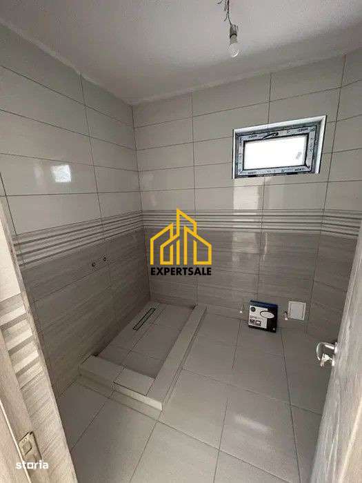 CASA INDIVIDUALA /CLINCENI 4 camere - Imagine principală: 5/8