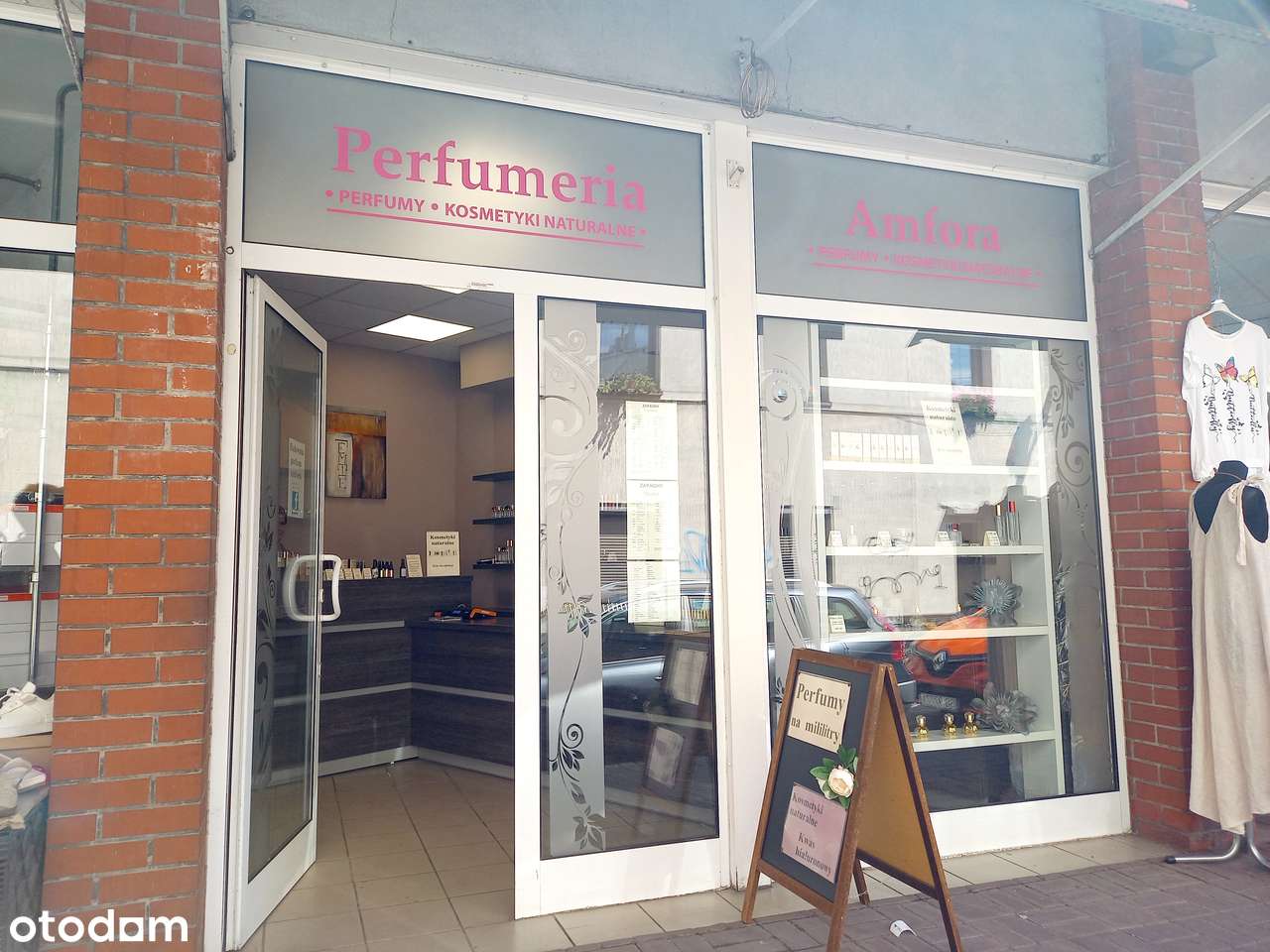 Sprzedam lokal - CENTRUM GLIWIC-0