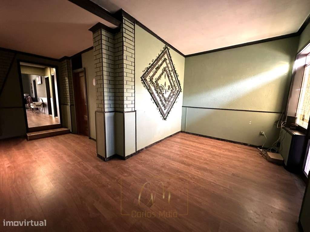 Moradia V4 Retorta com jardim, junto ao rio ave-13