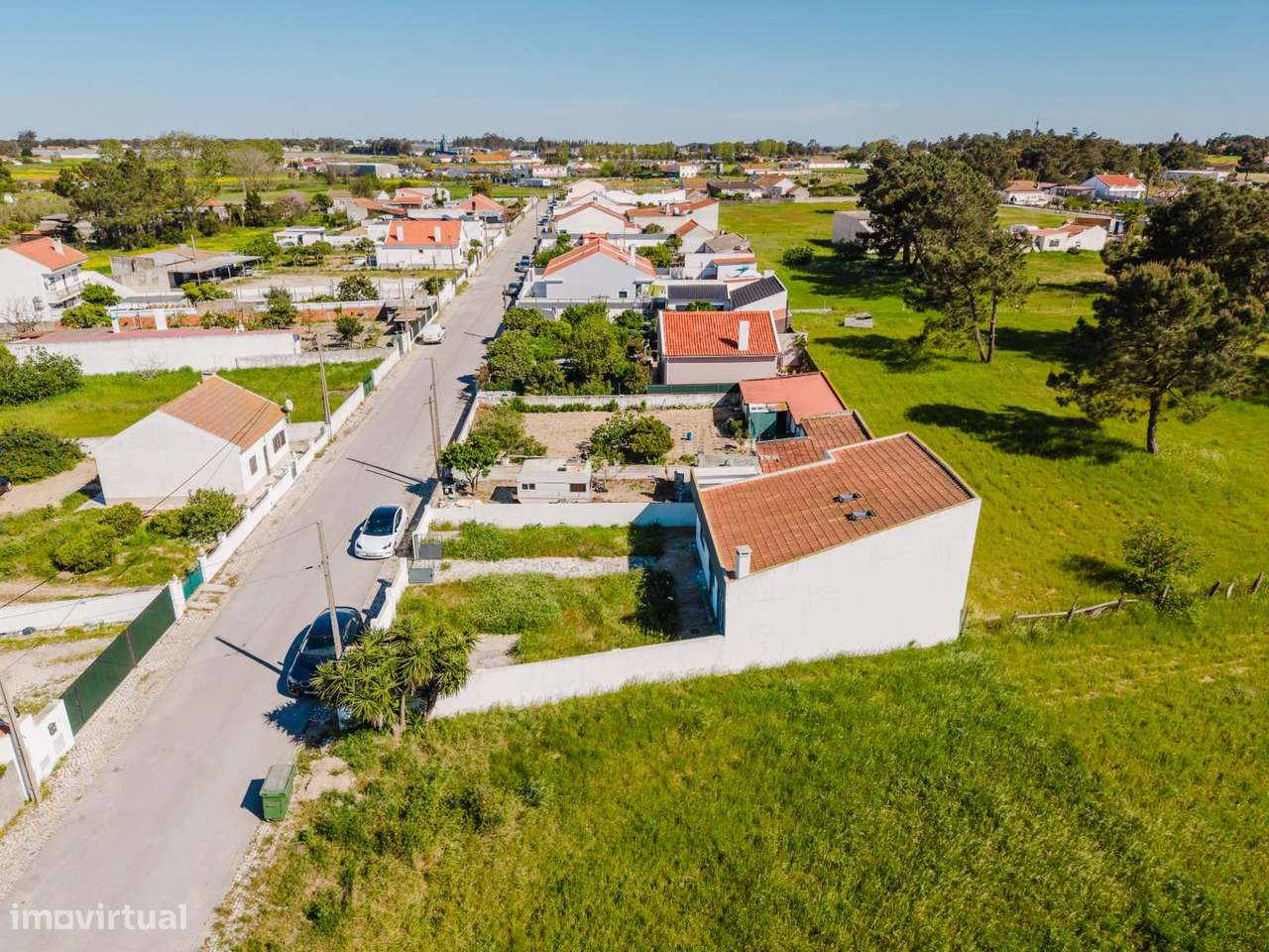 Moradia T3 Isolada por Renovar | Bairro Novo da Jardia, Montijo-31