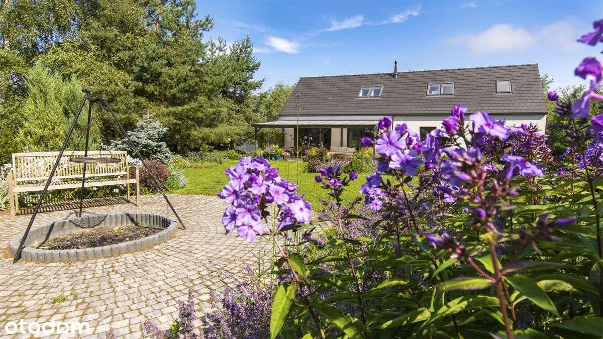 Dom wolnostojący z pięknym ogrodem Szemud-16