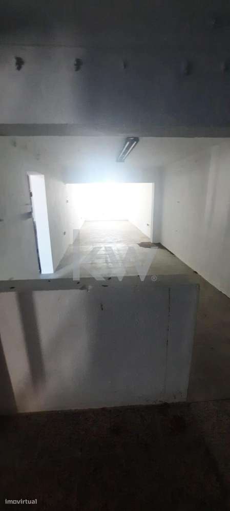 Pavilhão Industrial com Refeitório e Armazém em Avis - Grande imagem: 5/43