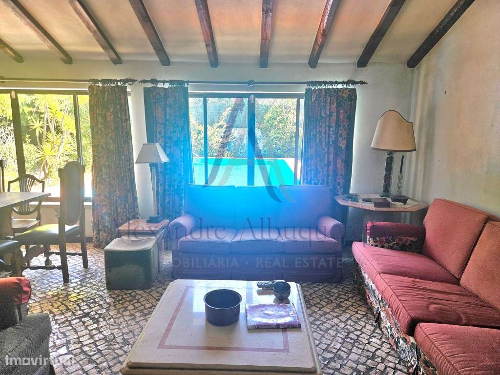 Excelente Moradia Isolada T4 na Charneca da Cotovia-15