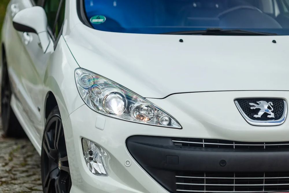 Peugeot 308 T7 200 THP GTi 2010