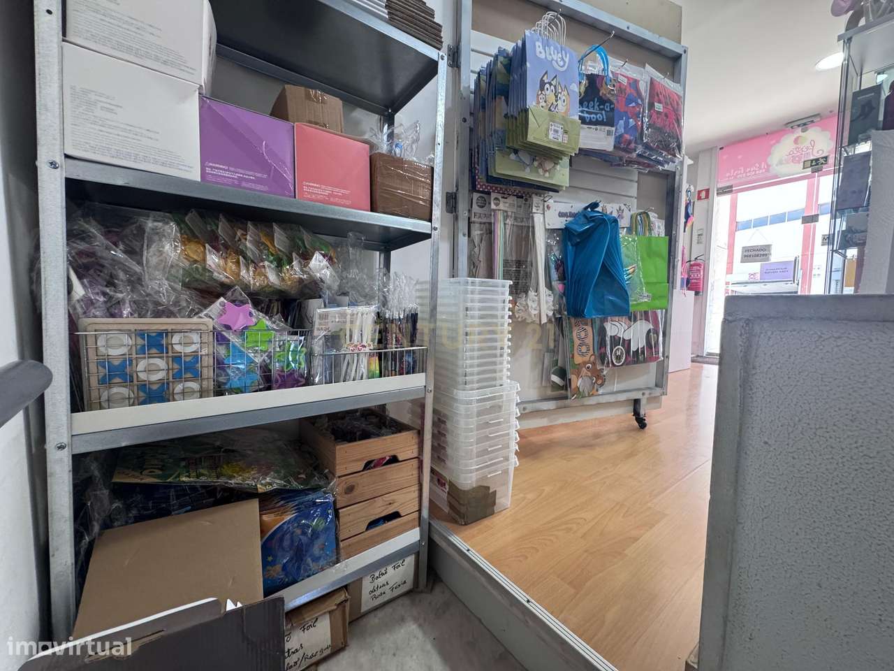 Loja de 2 andares Av. Elias Garcia - Grande imagem: 4/13