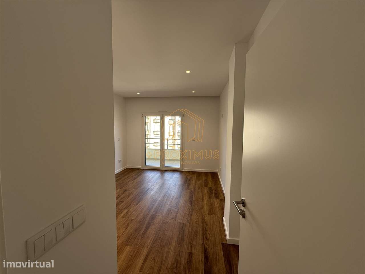 Apartamento T3 novo c/ garagem– Tavarede-17