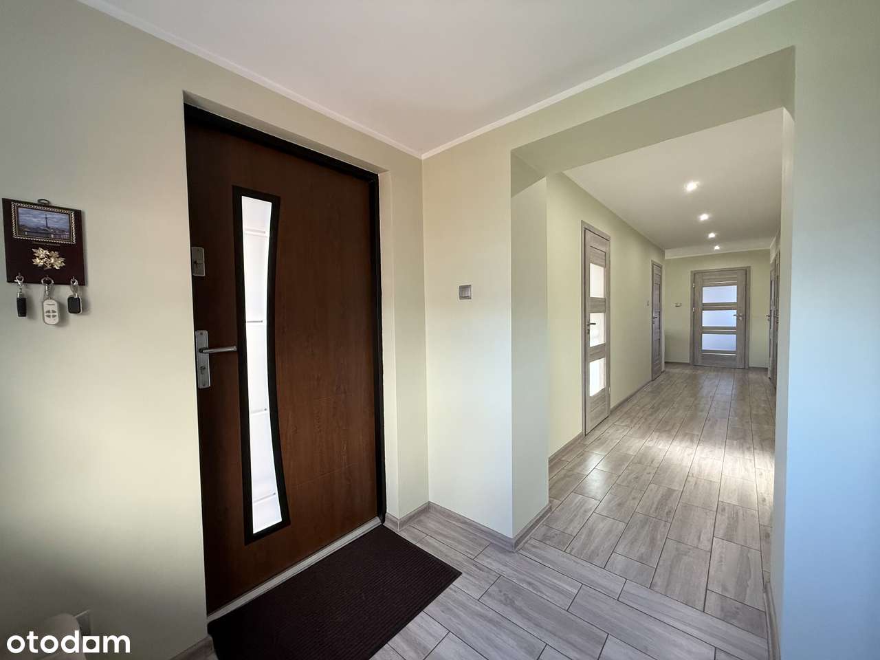 Gospodarstwo z domem, zabudowaniami i gruntami rolnymi-4,06h-8