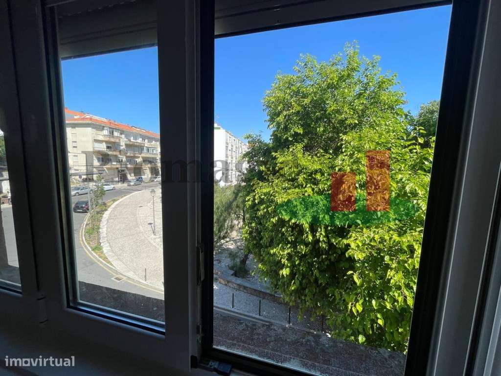 Apartamento T4 - Rio de Mouro-9