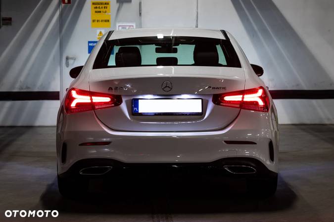 Mercedes-Benz Klasa A 220 4-Matic AMG Line 7G-DCT - 9