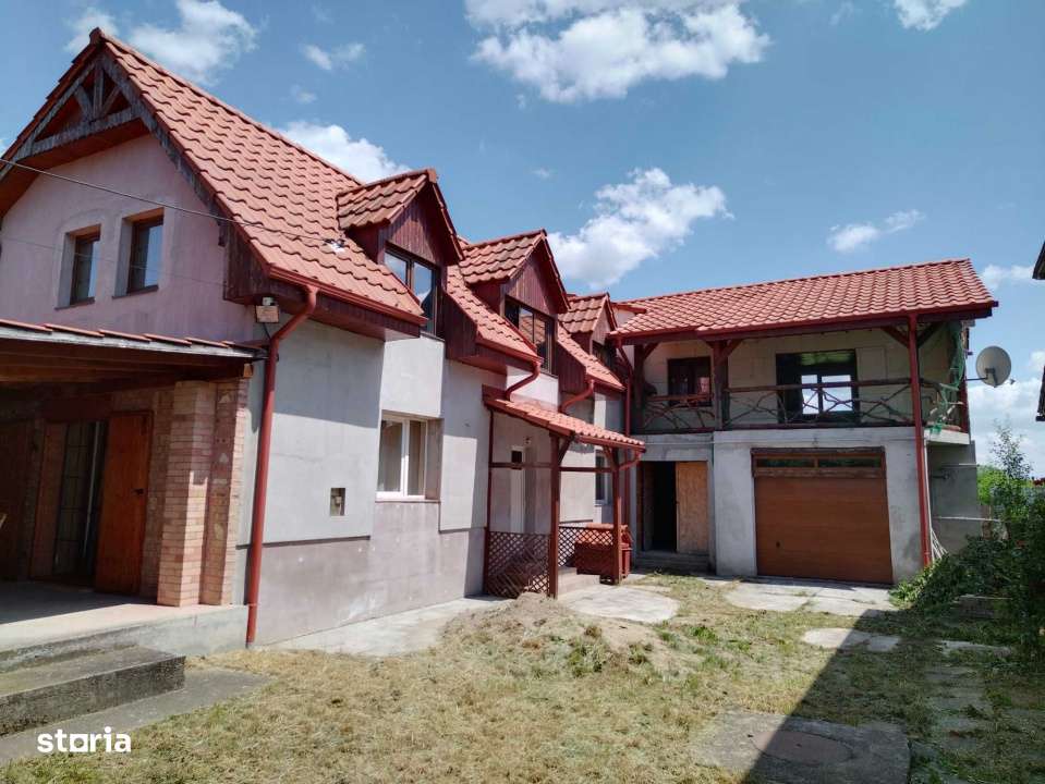 Casa cu mansarda, zona Baritiu - Imagine principală: 1/17