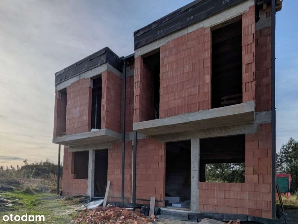 przytulny dom w zabudowie bliźnniaczej-0