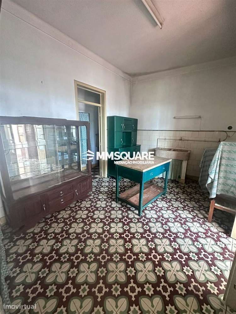 Moradia para Restaurar T5 Venda em Ourique,Ourique-18