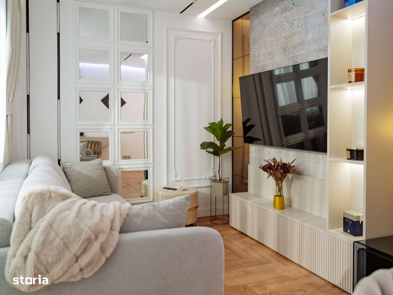 Decebal-garsoniera renovata-3/4-dec, mobilata+utilata lux,135000 €-0
