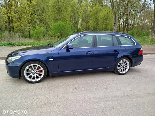 BMW Seria 5 520d Touring - 14