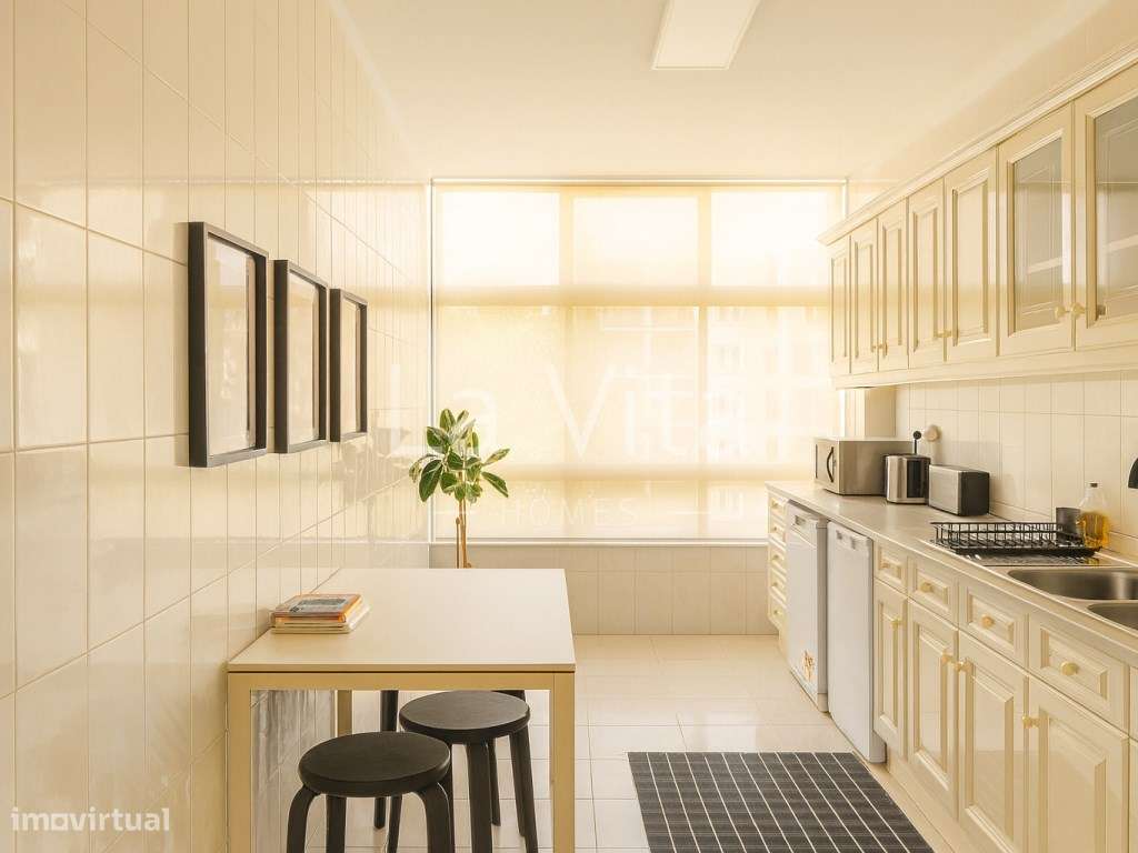 Apartamento T3, totalmente remodelado, no Bairro do Rosário em Casc...-10