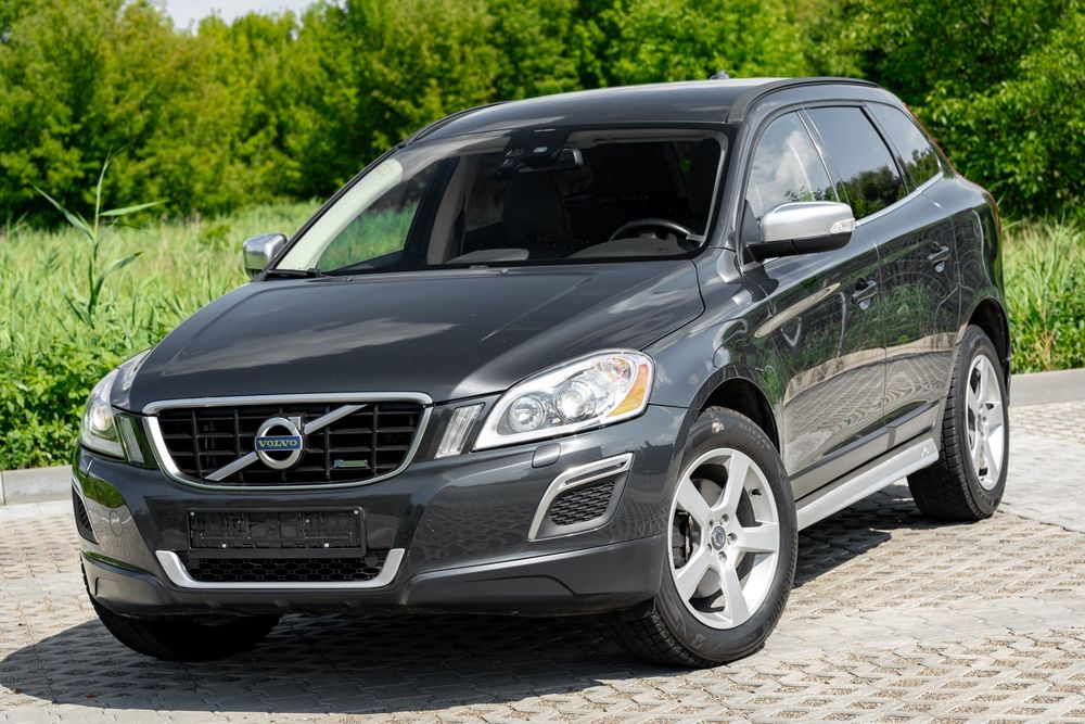 Volvo XC60 I (2008-2017) D3 AWD Summum 2010
