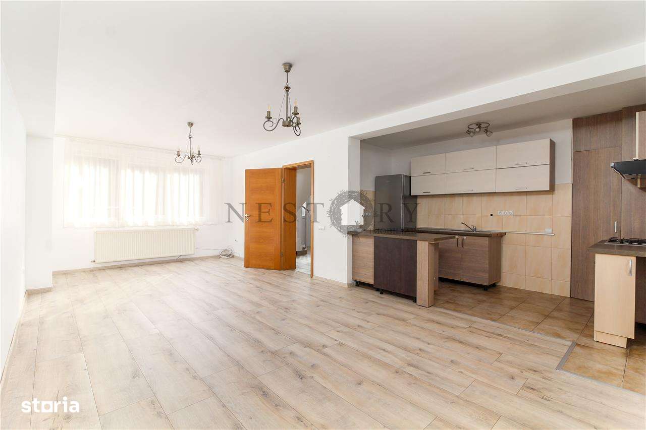 Casa spatioasa, parcari, curte si liniste in zona premium - Europa - Imagine principală: 1/16