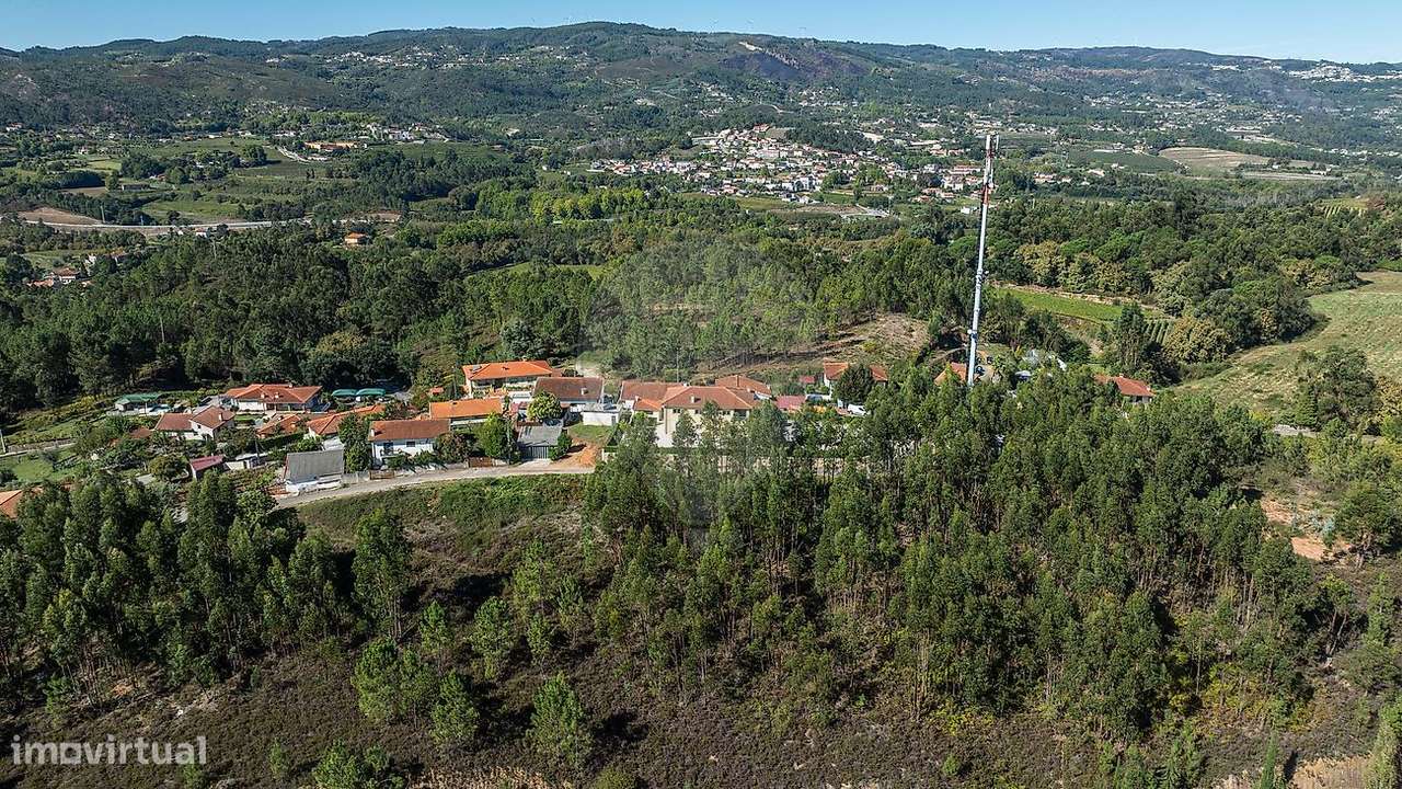 Moradia T6 para venda-44