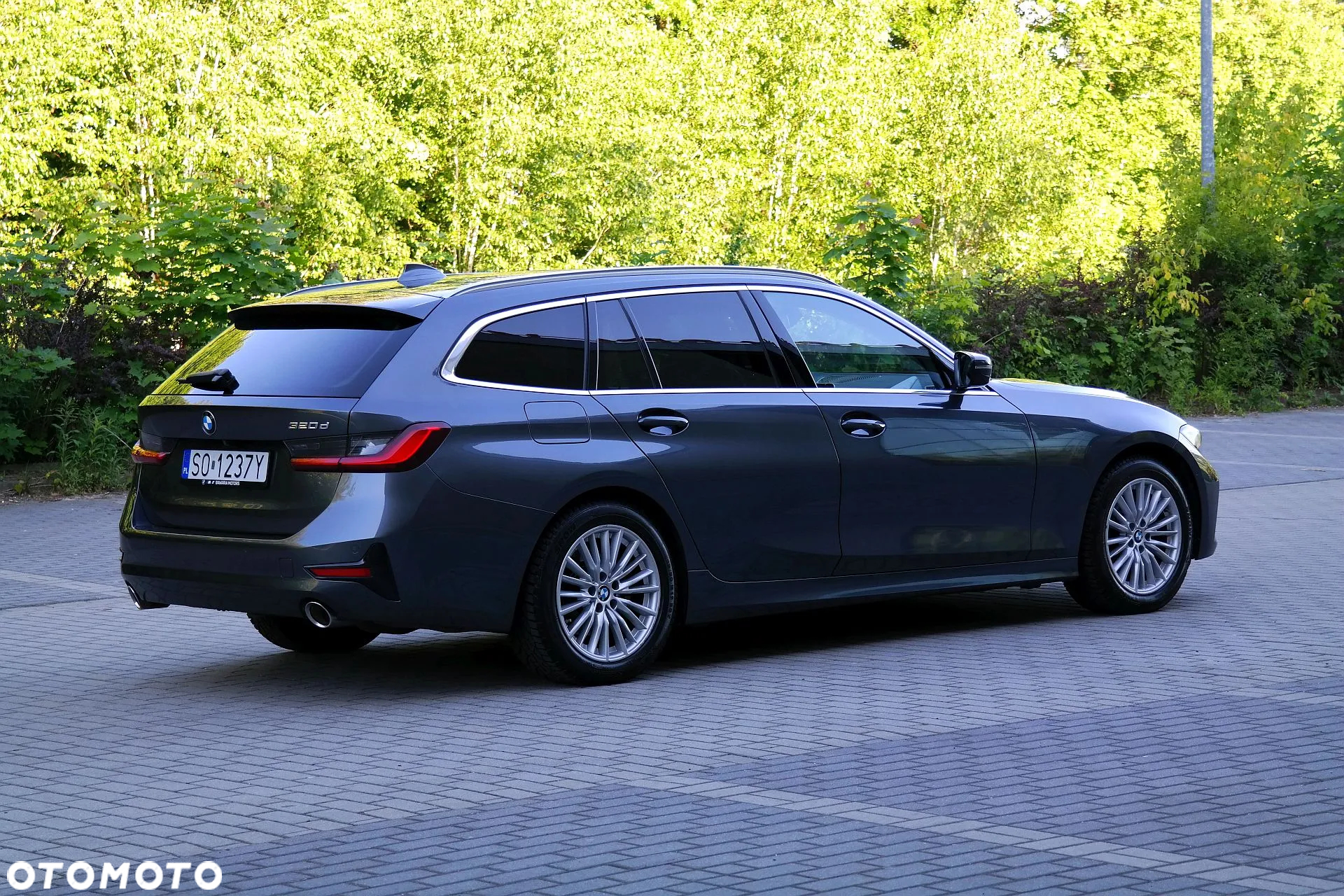 BMW Seria 3 320d Touring Luxury Line - 19