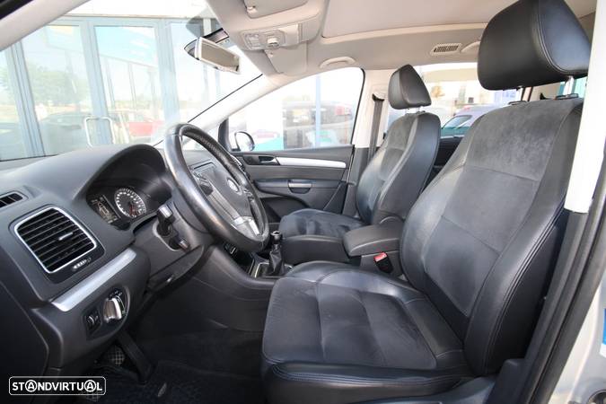 VW Sharan 2.0 TDI Highline - 14