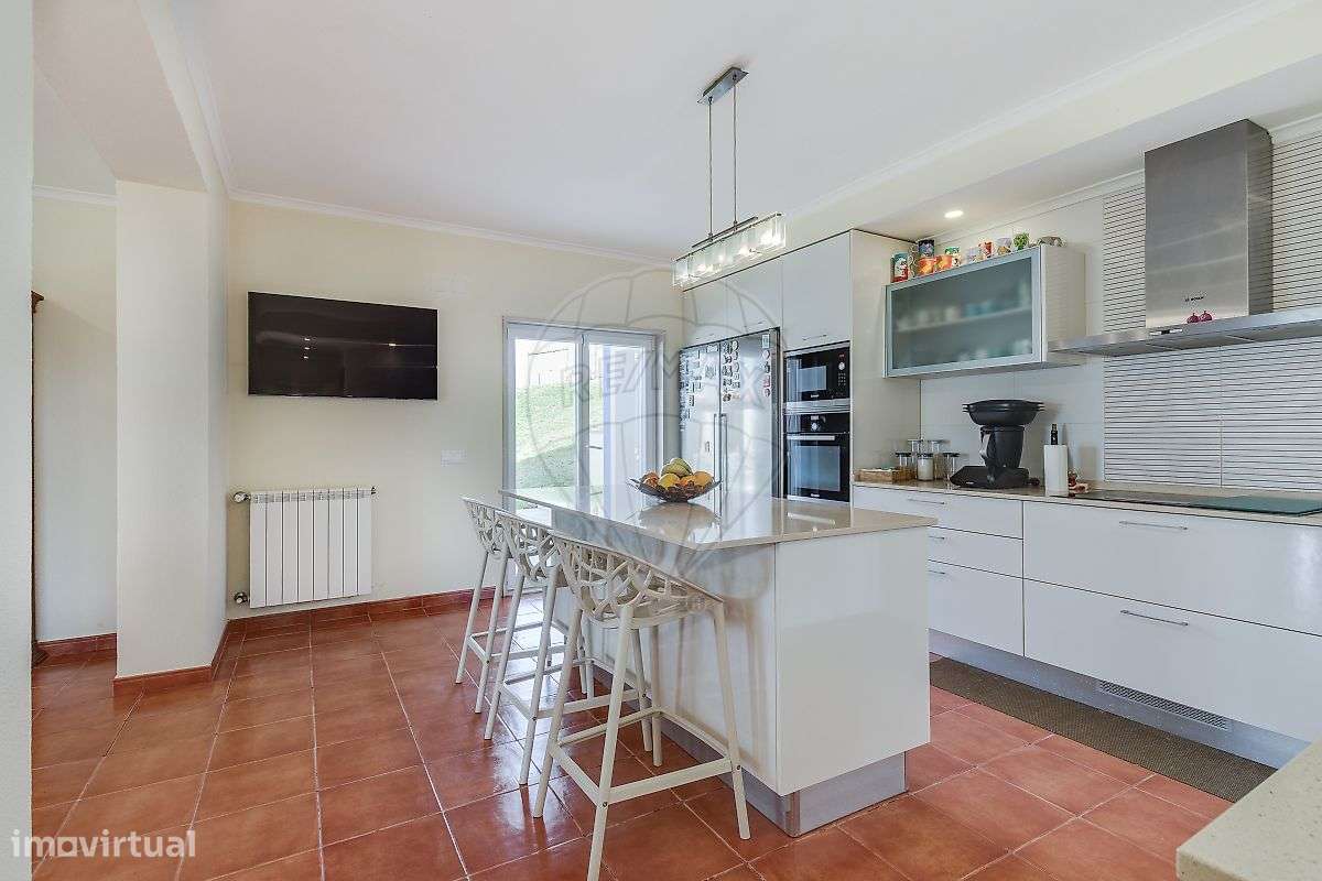 Moradia T5 para venda-9