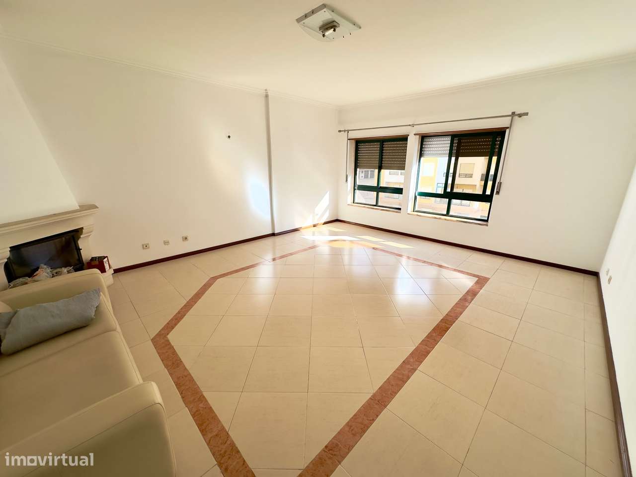 Apartamento t2 em Massamá Norte Arrendamento - Grande imagem: 1/30