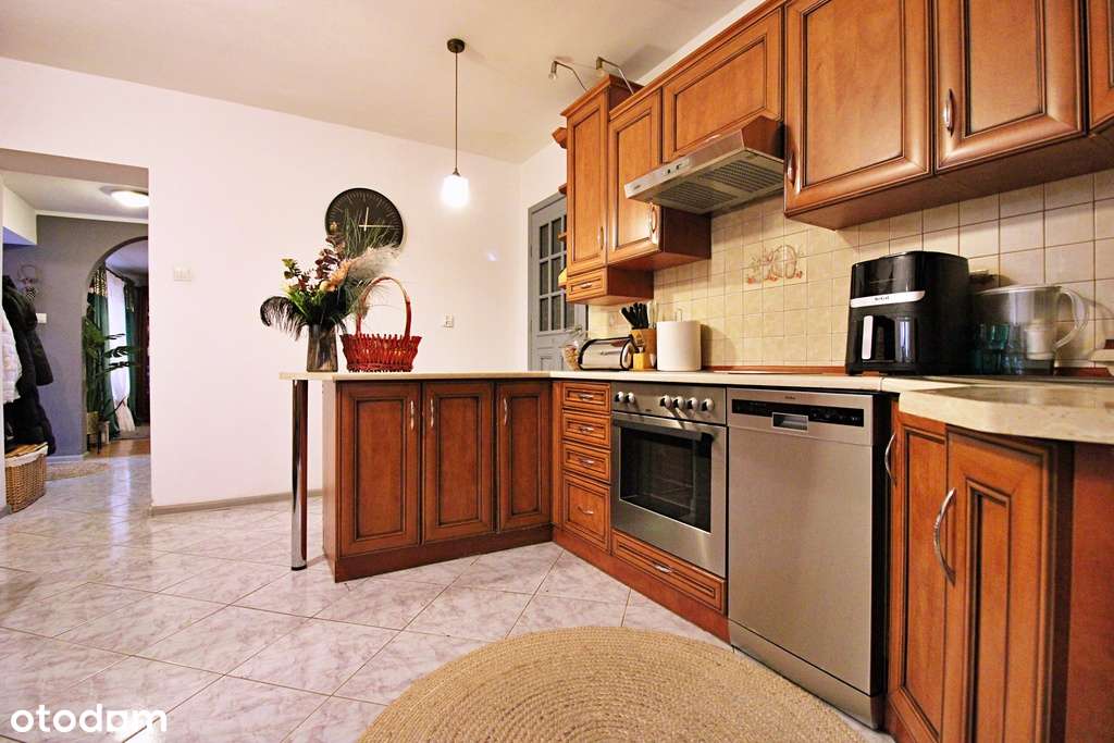 Dom z dużą działką i dodatkowym budynkiem - Pełny obrazek: 4/20