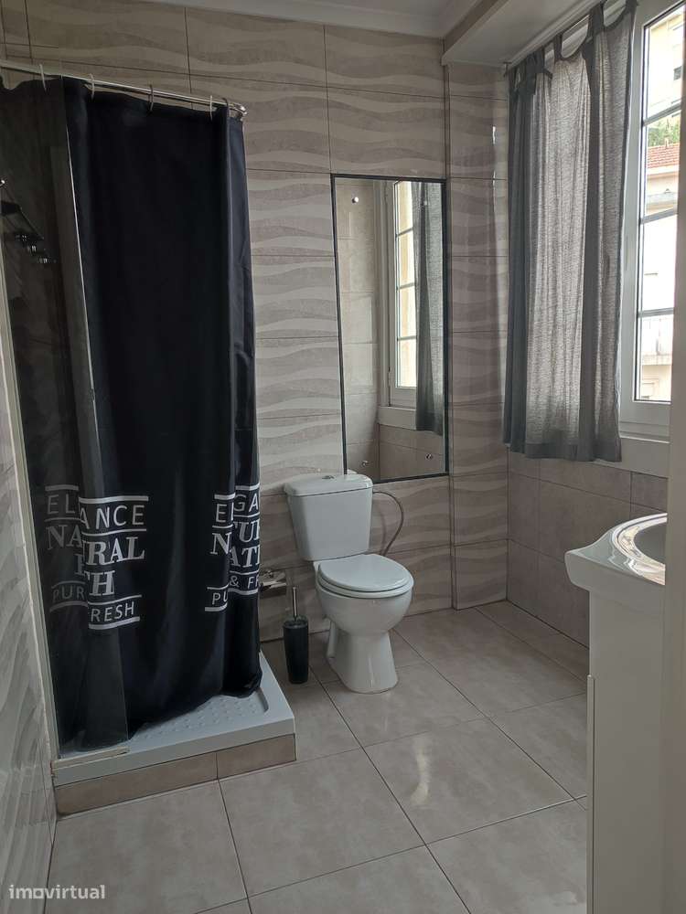 Excelente T7 para venda na Cruz de Celas-38