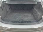 BMW Seria 3 320d DPF Touring - 19