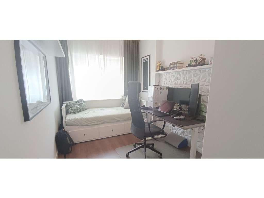 Maravilhoso T2 Remodelado - Barcarena-19
