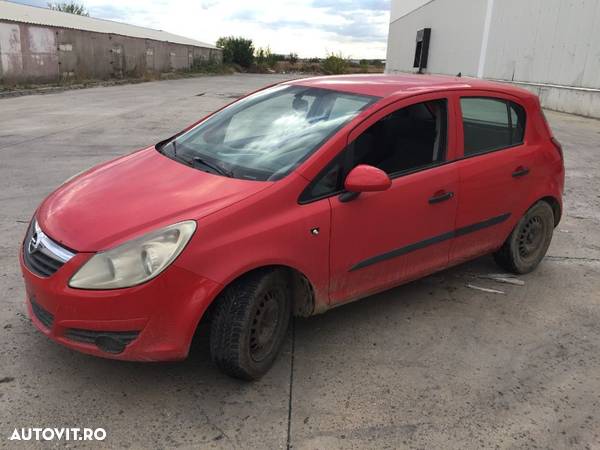 Dezmembrez Opel Corsa D 2007 1.3 diesel - 2