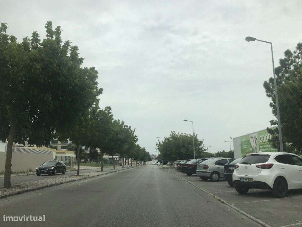Centro Montijo terreno urbano aprovado para 6.000 m2 de construção ...-16