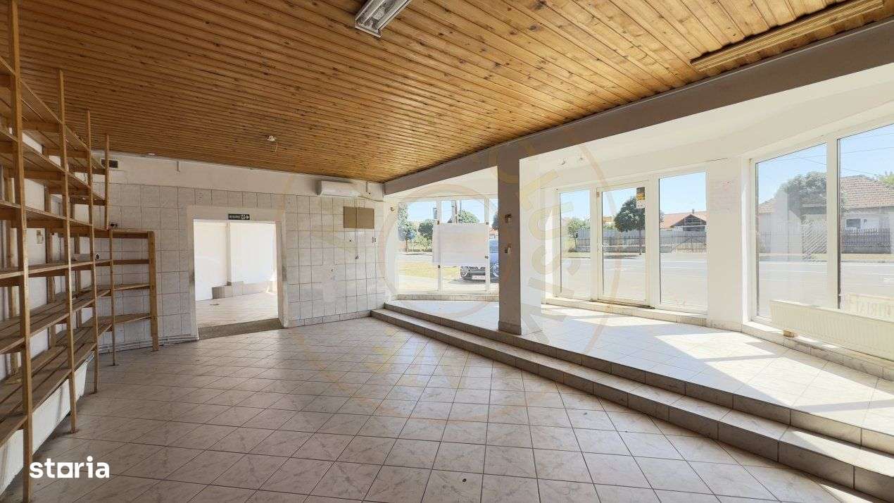 Spatiu de Inchiriat 184 mp, curte 280 mp, B-dul 25 Oct - Carei - Imagine principală: 3/19