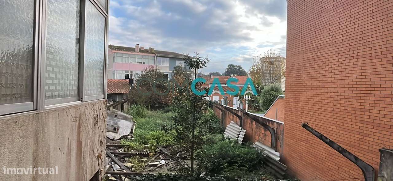 Moradia V3 reabilitação | metro fonte cuco | Senhora Hora Matosinhos-10