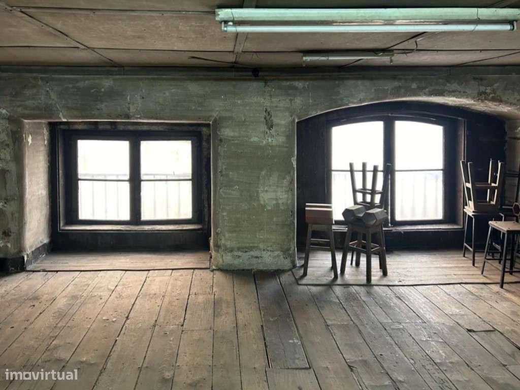 Loja, Lisboa, Misericórdia - Grande imagem: 2/18