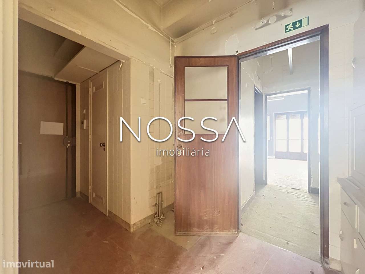 Escritório | 195m2 | Av. República-12