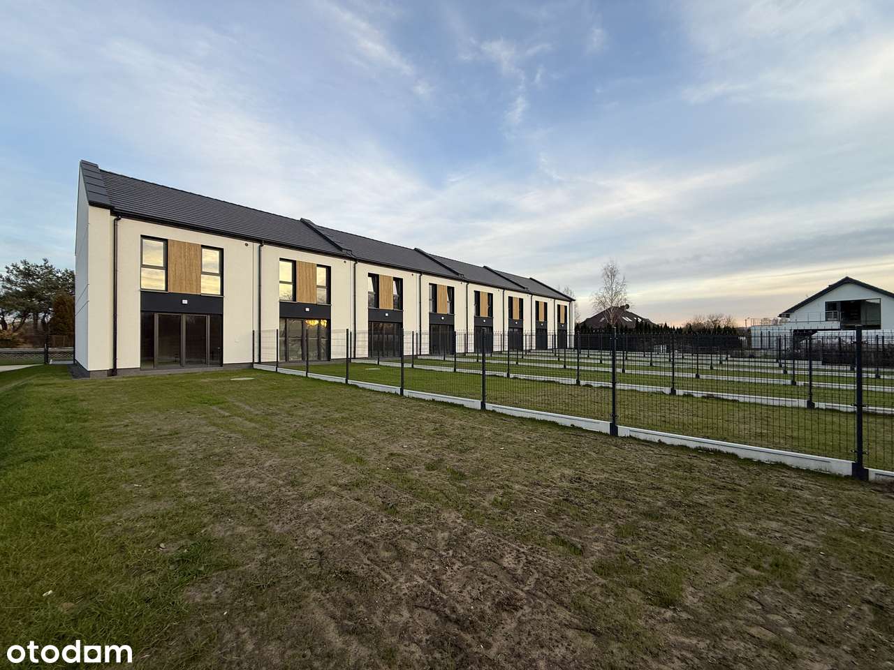 Ostatni wolny dom | 5 pokoi | 2 miejsca postojowe | ogrody do 278 m2 | - Pełny obrazek: 1/15