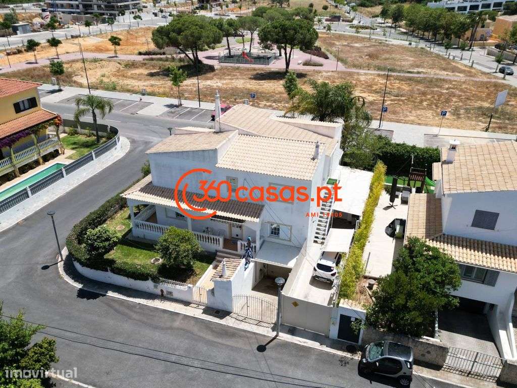 Moradia T5 nas Gambelas, Faro com cave - Grande imagem: 3/23