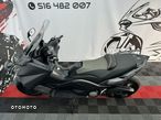 Yamaha Tmax - 5