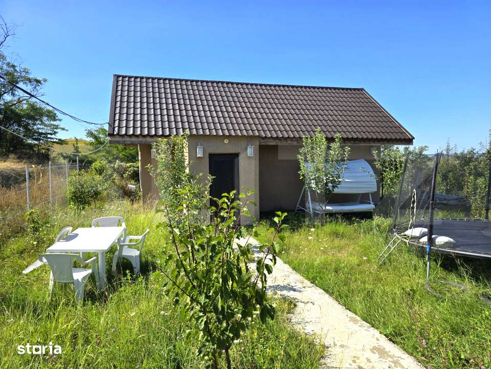 2 Case , 7 camere , 5 bai, 280 mp utili, 1200 mp teren, zona sat Chipe - Imagine principală: 5/9