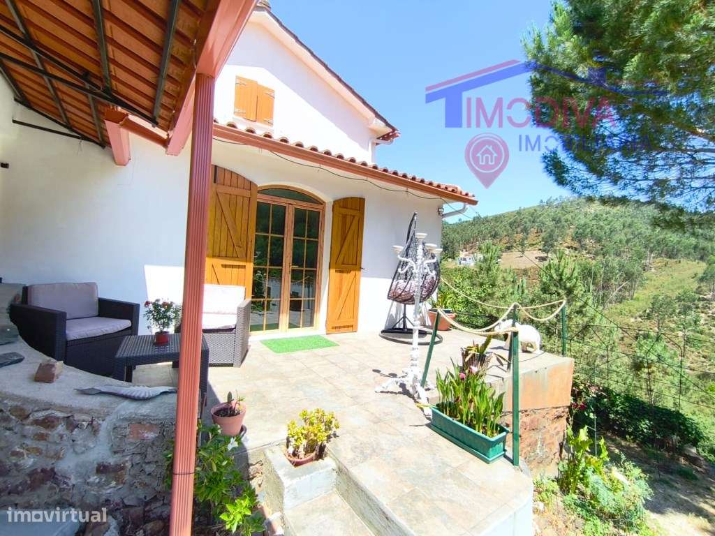 Propriedade com moradia, anexo, piscina e terreno com mais 2 ha-27